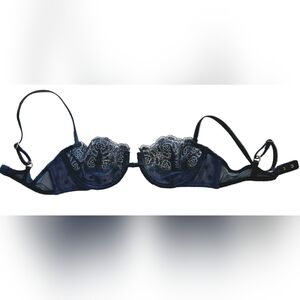 Victoria's Secret Very Sexy Black Lace Balconette Unlined Underwire Bra 34B